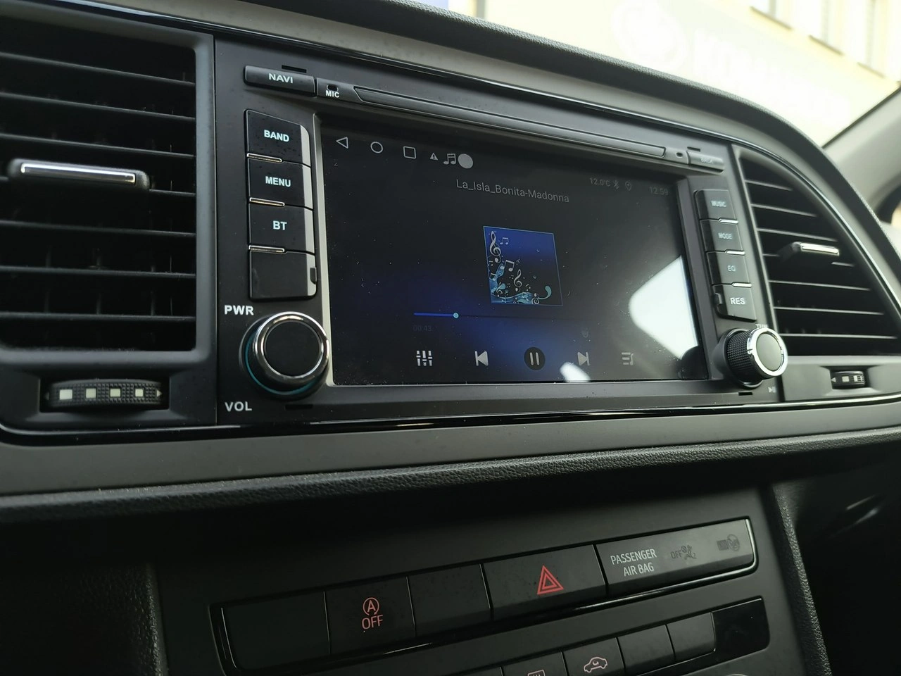 Seat Leon - Zdjęcie 19