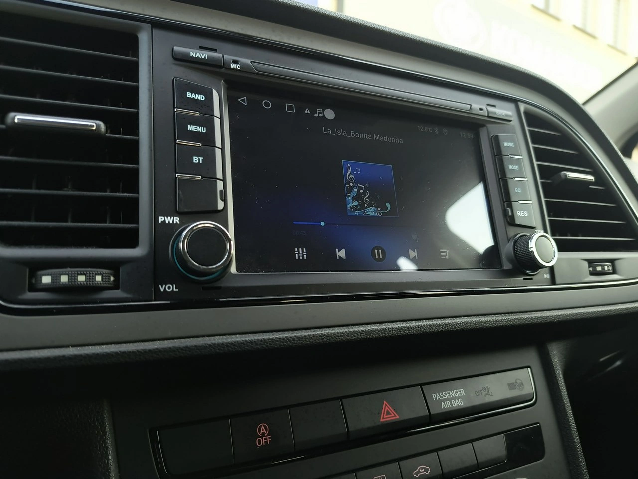 Seat Leon - Zdjęcie 20