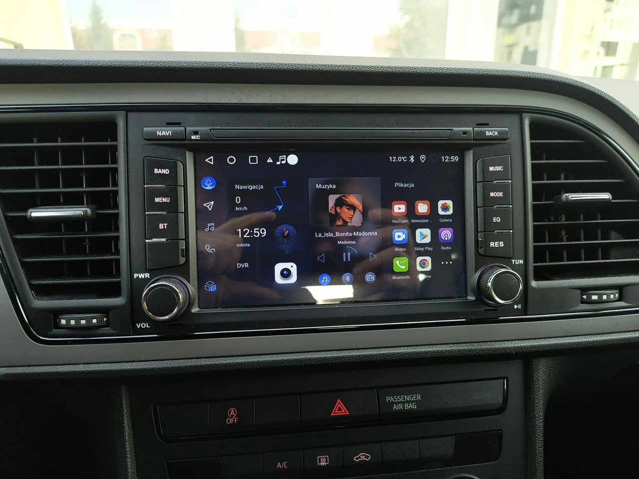 Seat Leon - Zdjęcie 21