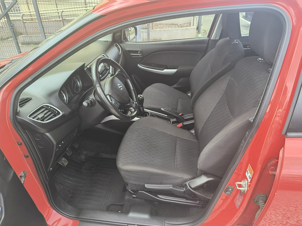 Suzuki Baleno - Zdjęcie 8