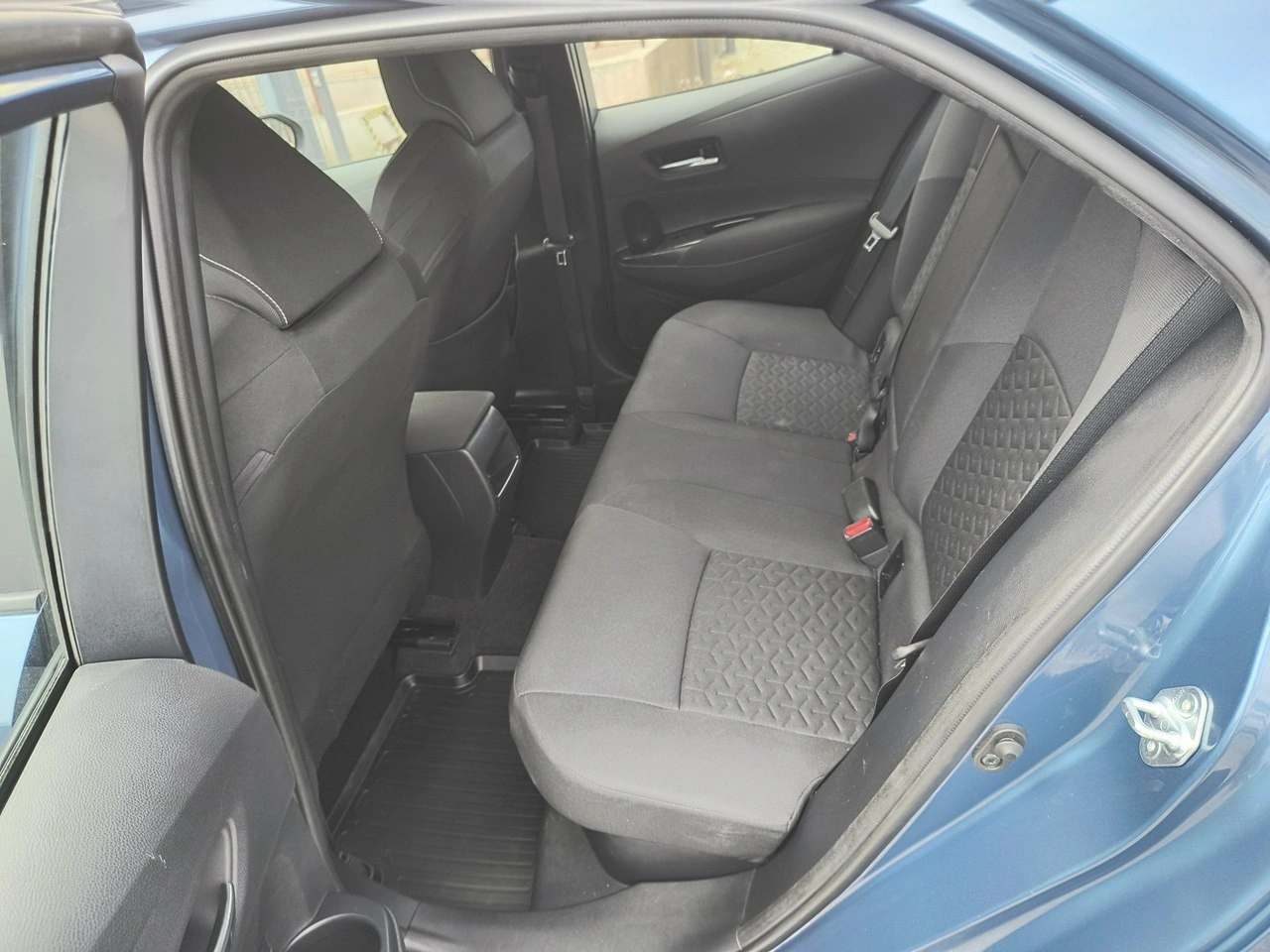 Toyota Corolla - Zdjęcie 10