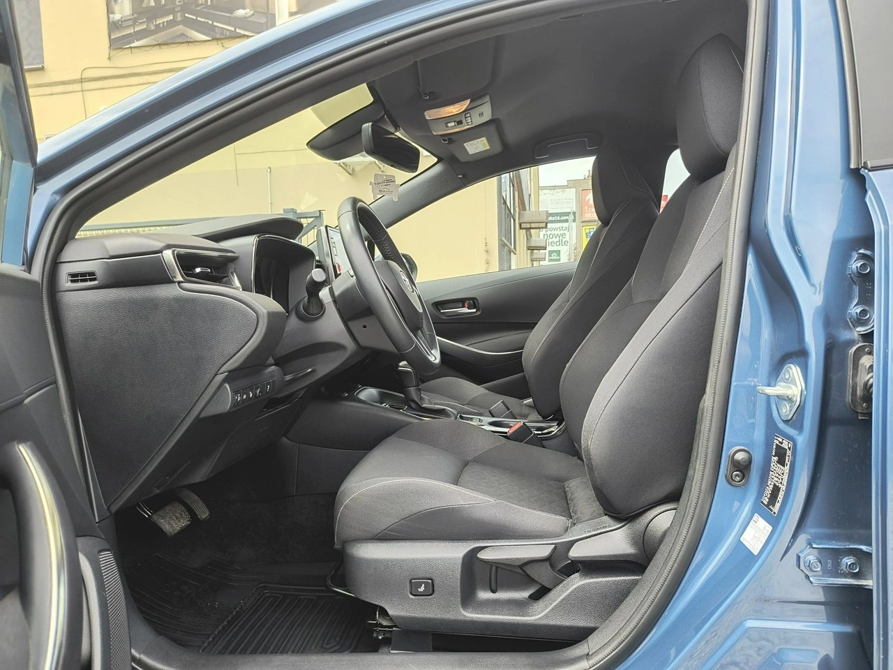 Toyota Corolla - Zdjęcie 6