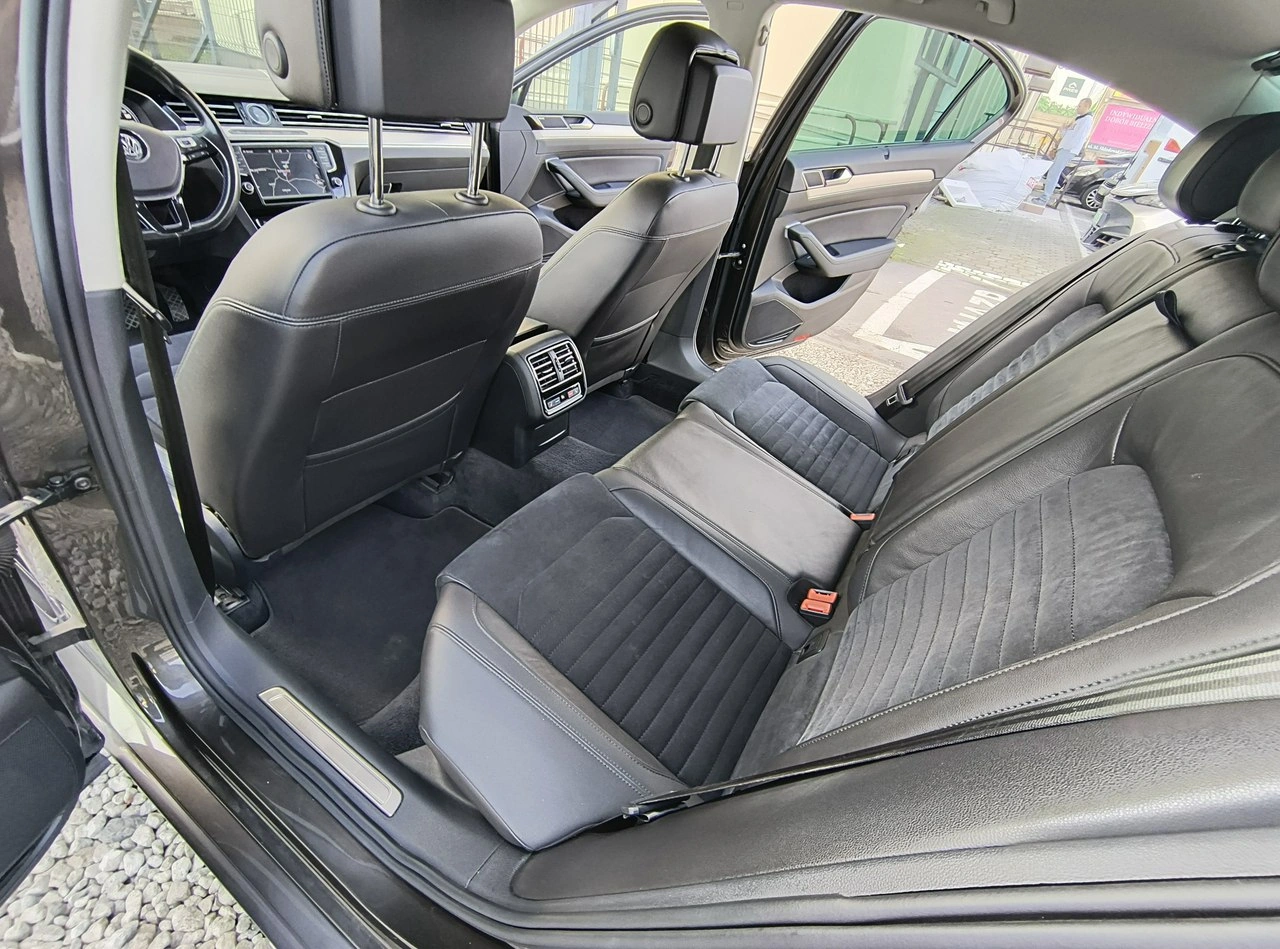 Volkswagen Passat - Zdjęcie 11