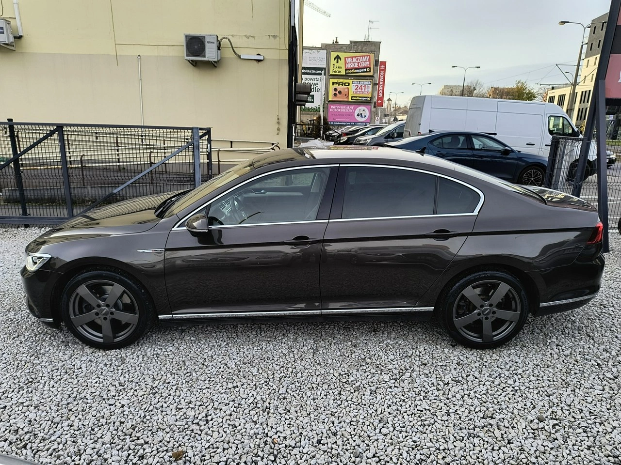 Volkswagen Passat - Zdjęcie 20
