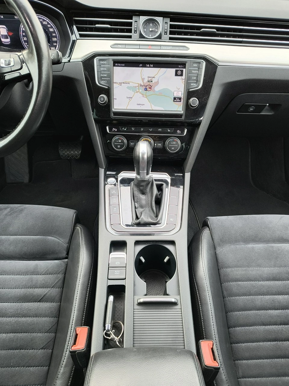 Volkswagen Passat - Zdjęcie 23