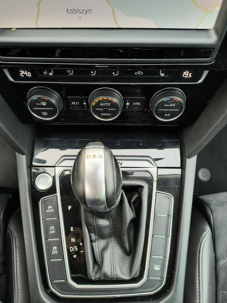 Volkswagen Passat - Zdjęcie 26