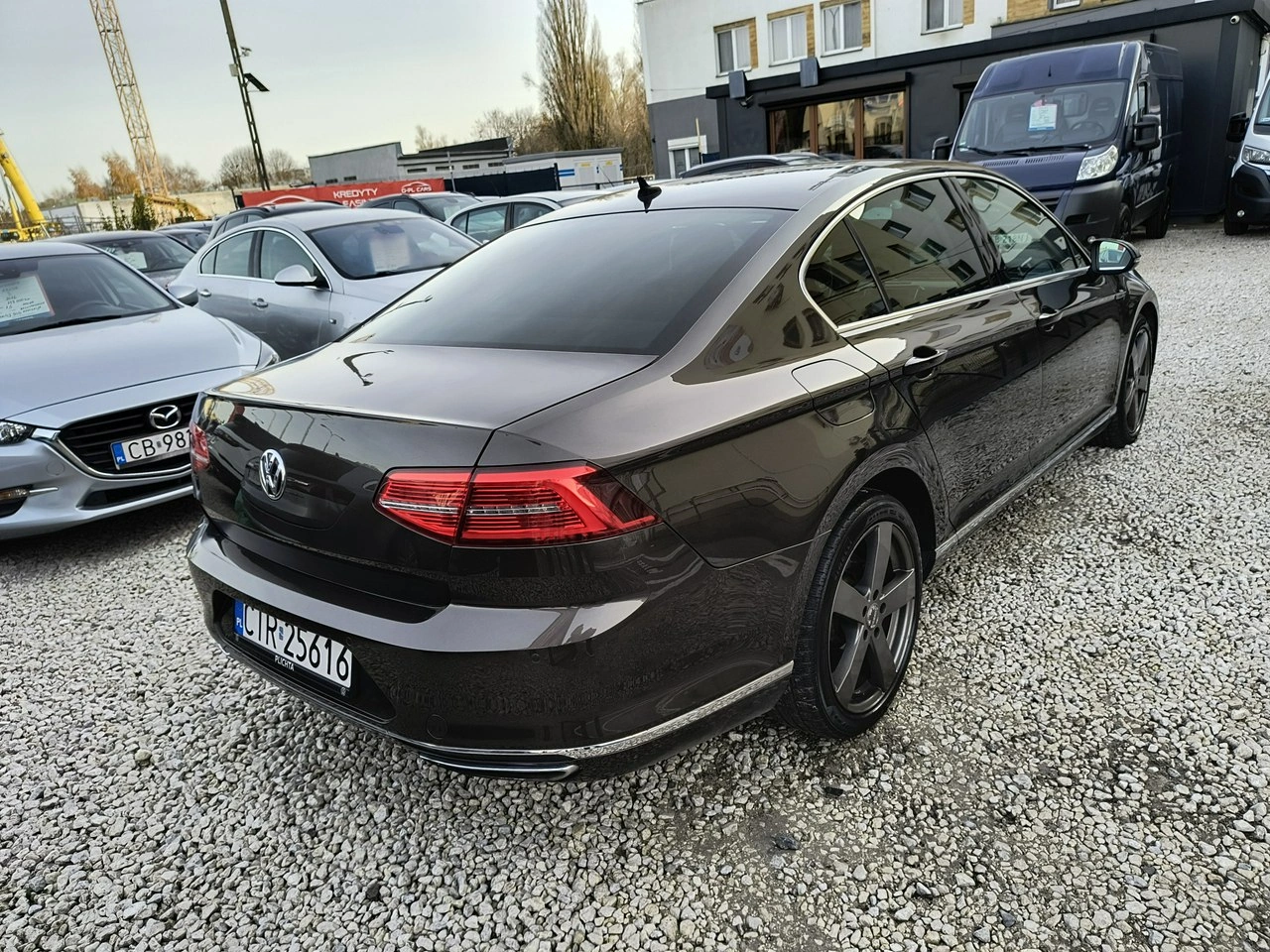 Volkswagen Passat - Zdjęcie 4