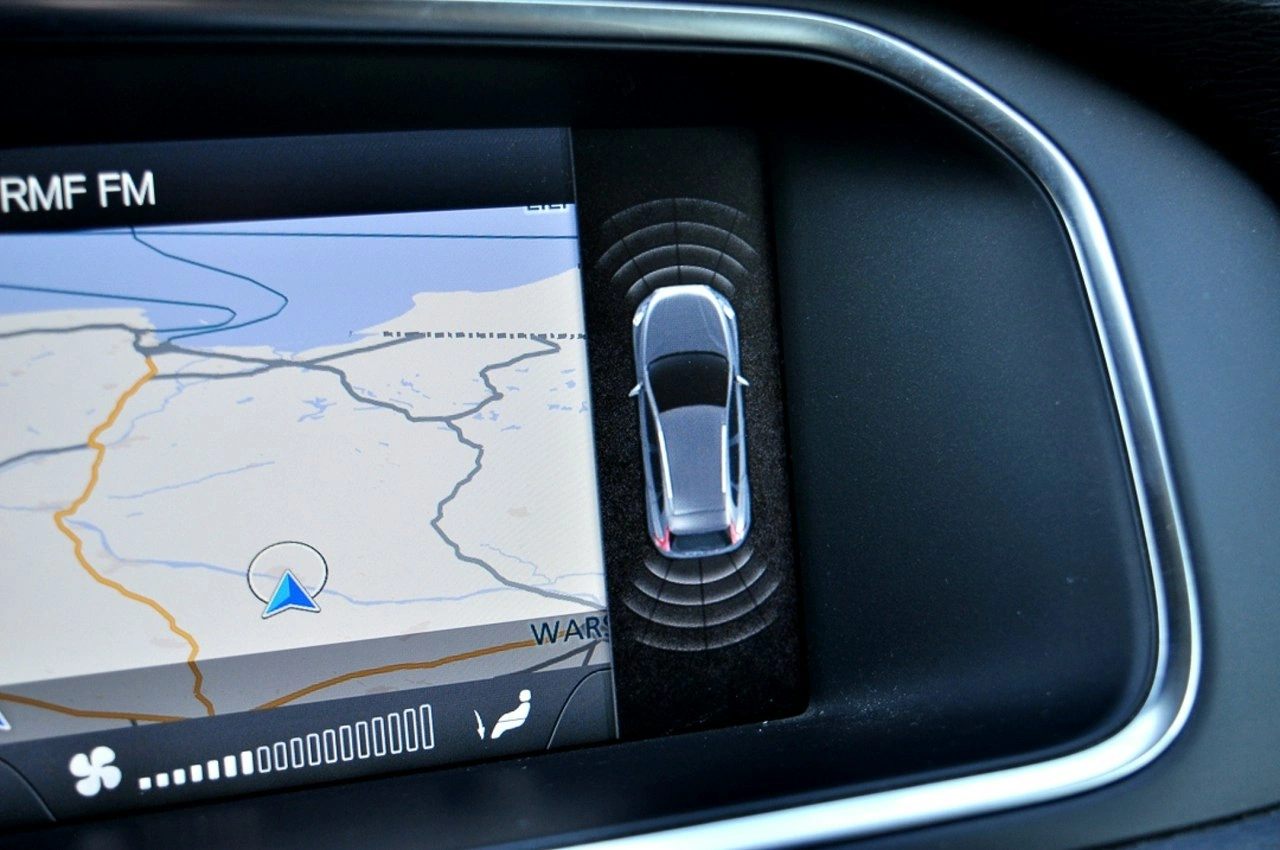 Volvo V40 Cross Country - Zdjęcie 19