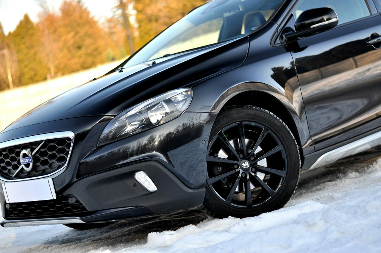 Volvo V40 Cross Country - Zdjęcie 30