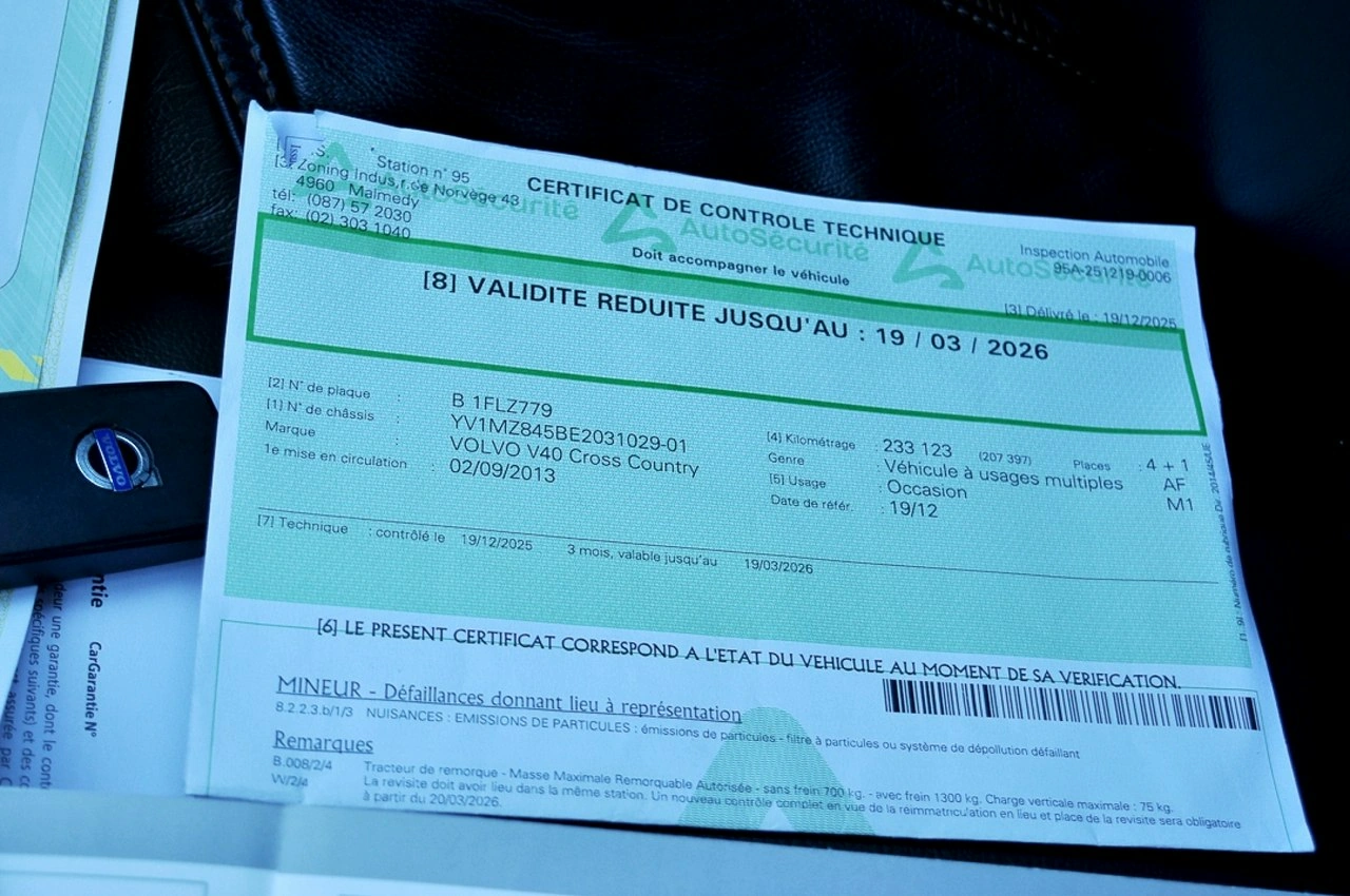 Volvo V40 Cross Country - Zdjęcie 38