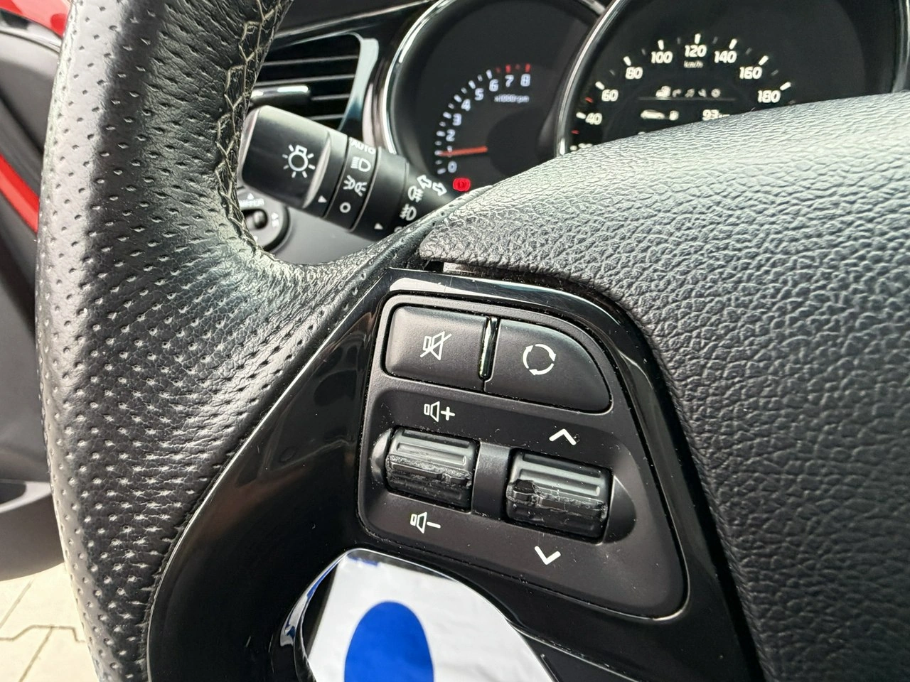 Kia Ceed - Zdjęcie 22