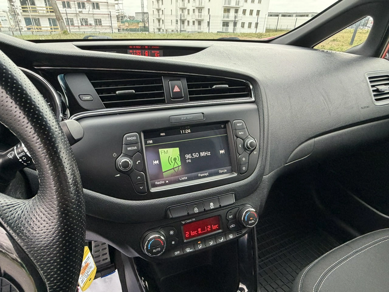 Kia Ceed - Zdjęcie 24