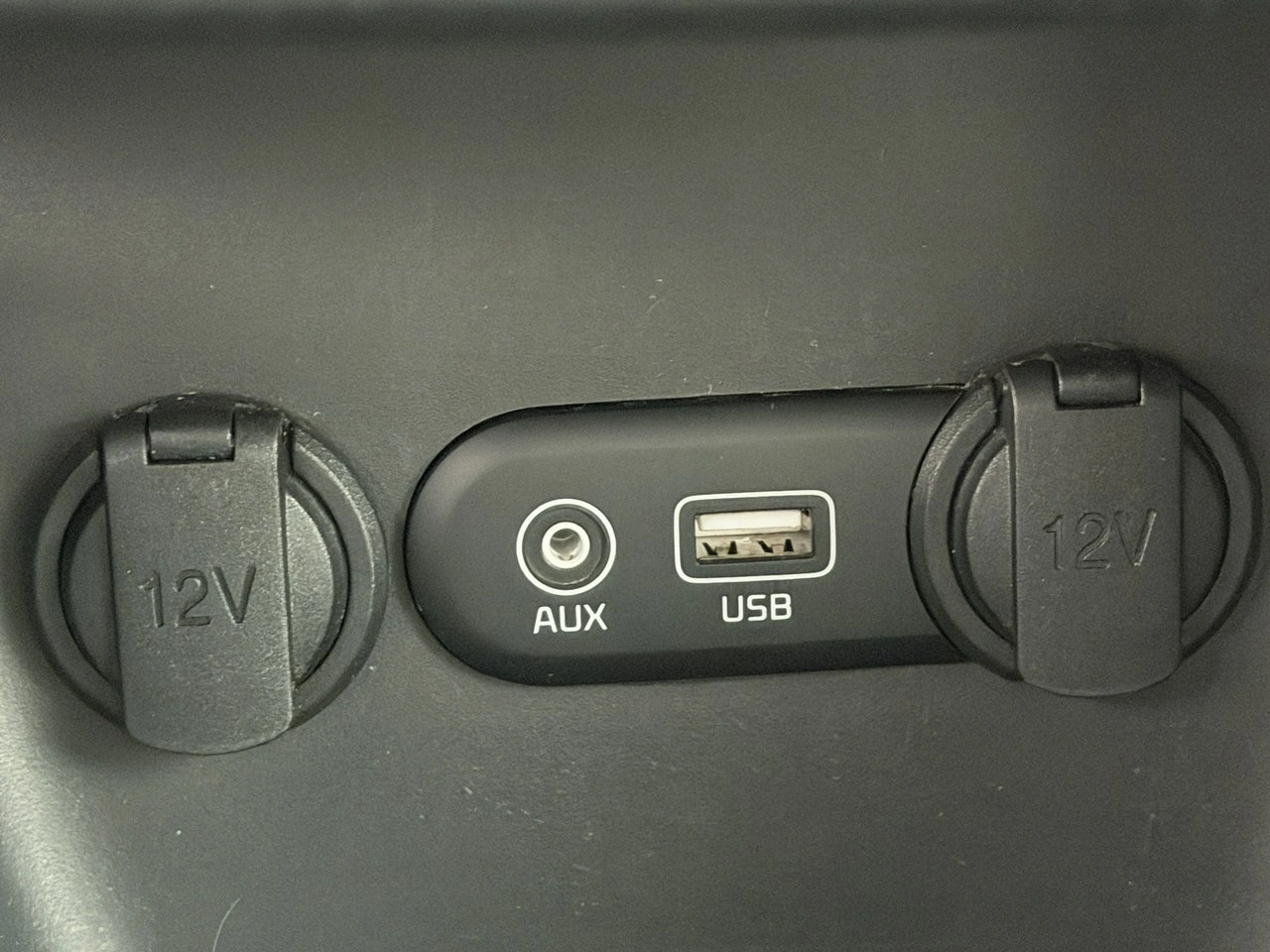 Kia Ceed - Zdjęcie 28