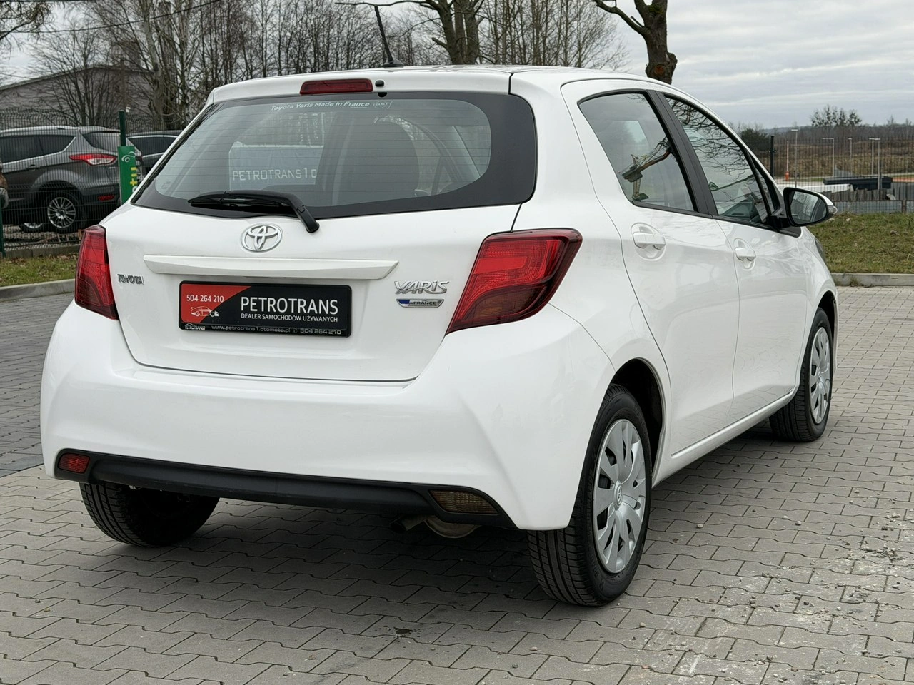 Toyota Yaris - Zdjęcie 8