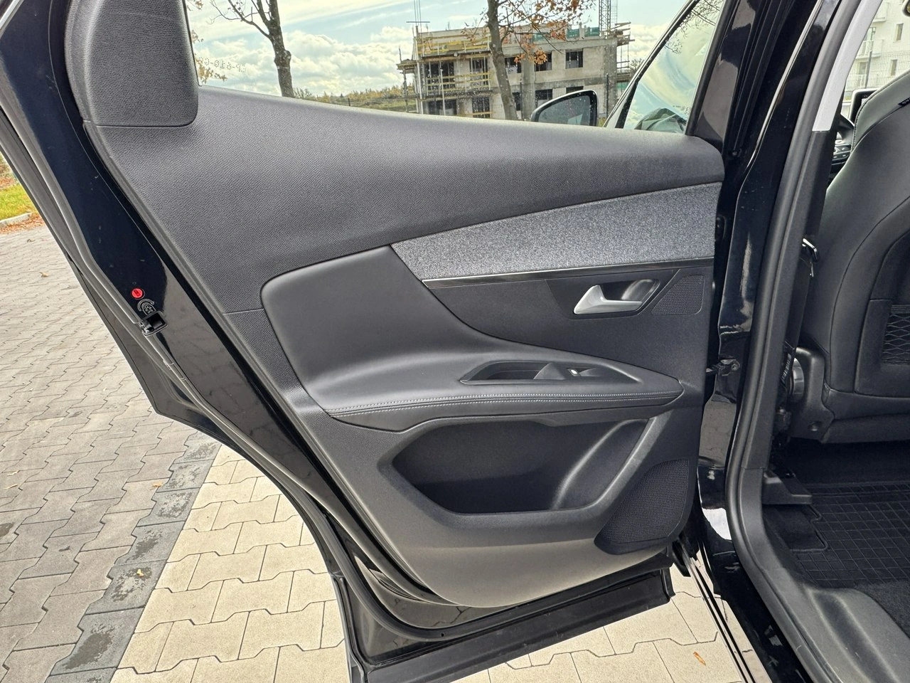 Peugeot 3008 - Zdjęcie 29