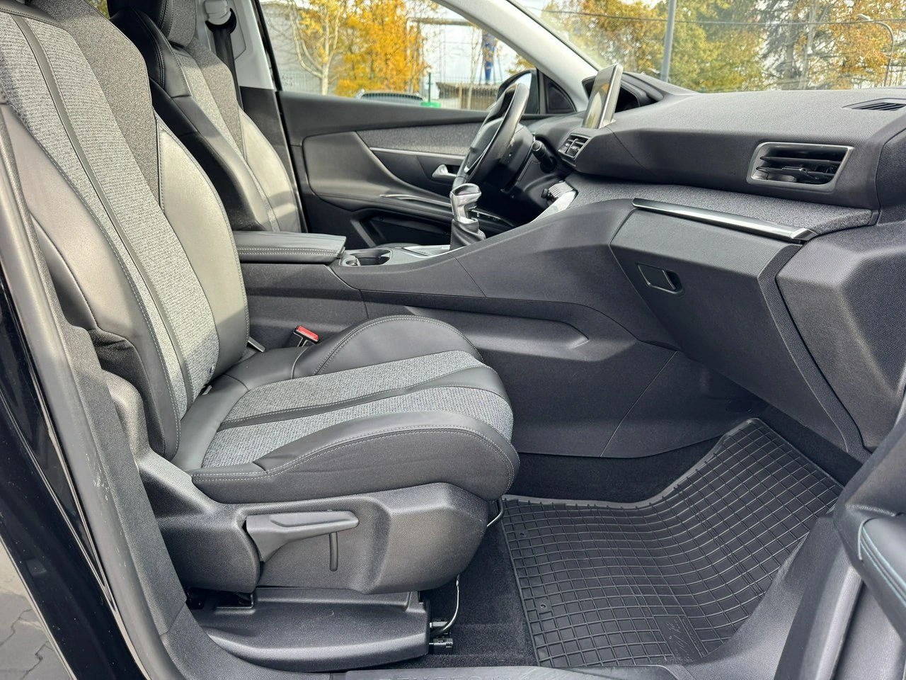 Peugeot 3008 - Zdjęcie 35