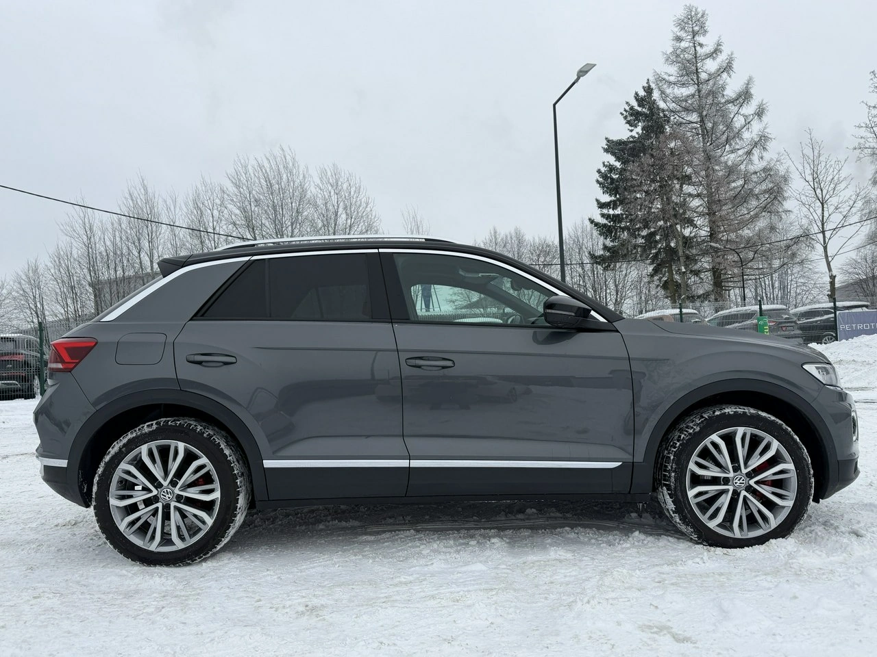 Volkswagen T-Roc - Zdjęcie 12