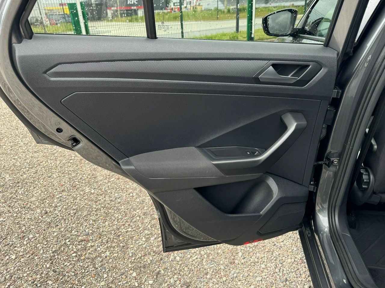 Volkswagen T-Roc - Zdjęcie 28