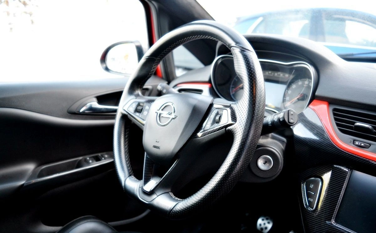 Opel Corsa - Zdjęcie 12