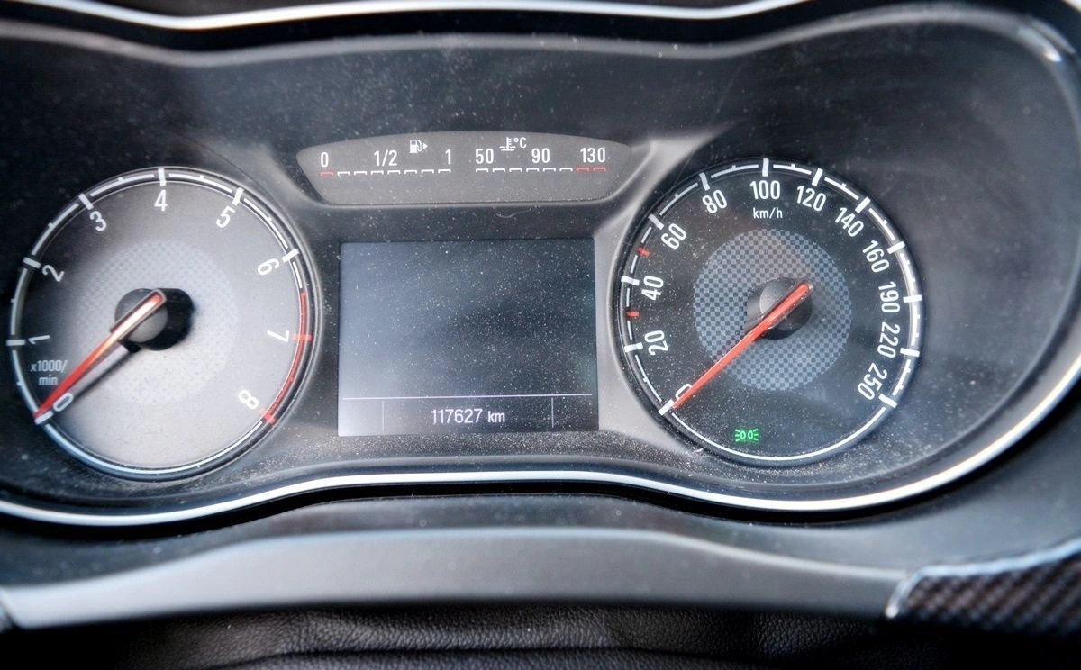 Opel Corsa - Zdjęcie 30