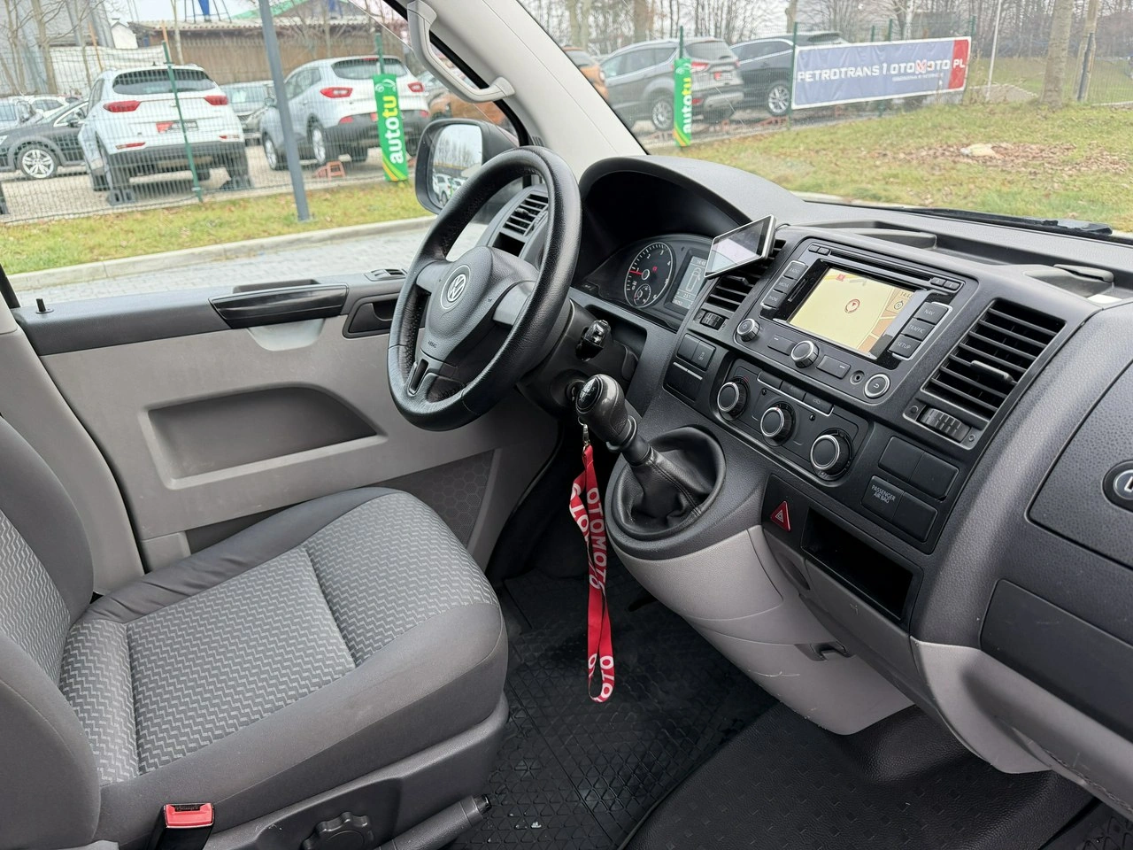 Volkswagen Transporter - Zdjęcie 25