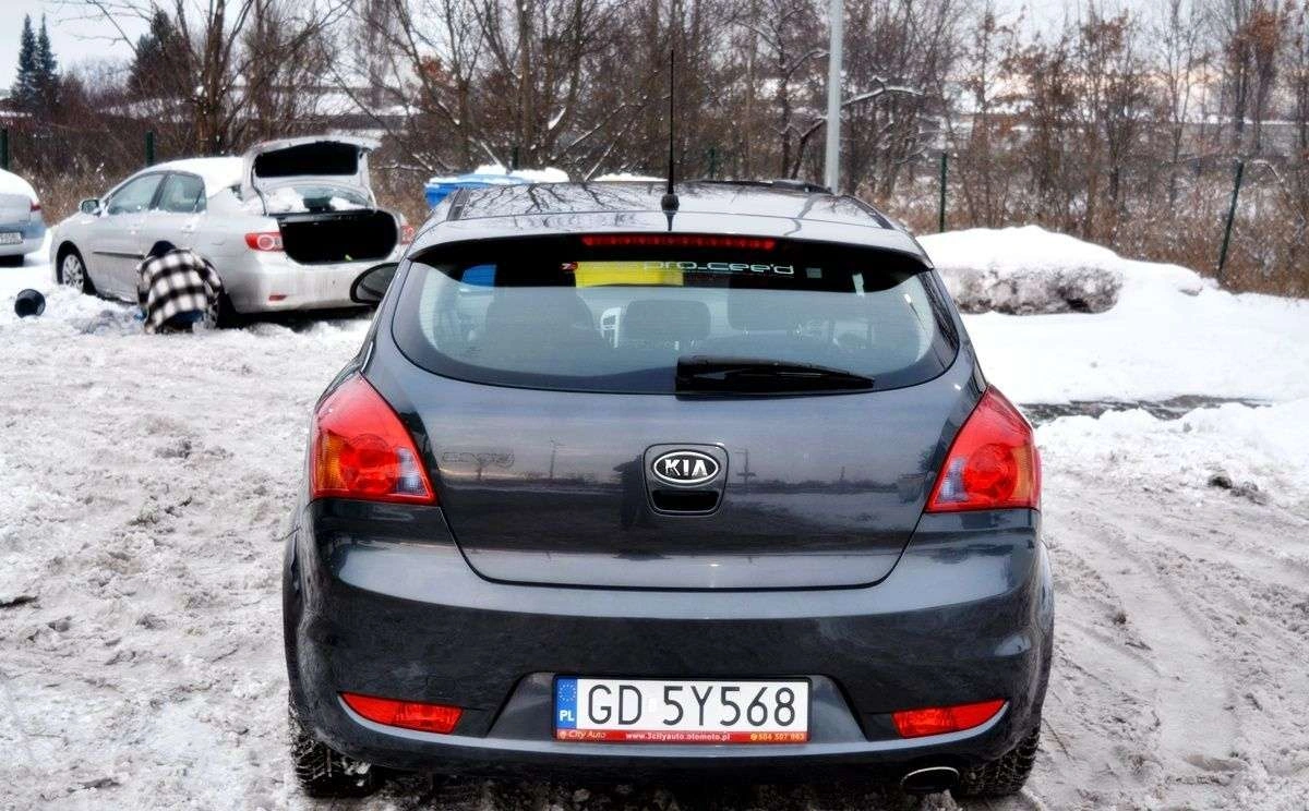 Kia ProCeed - Zdjęcie 12