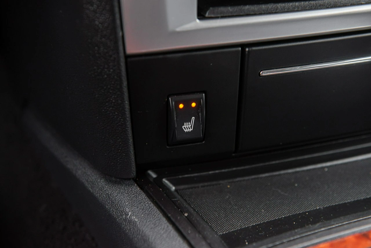 Chrysler 300C - Zdjęcie 21