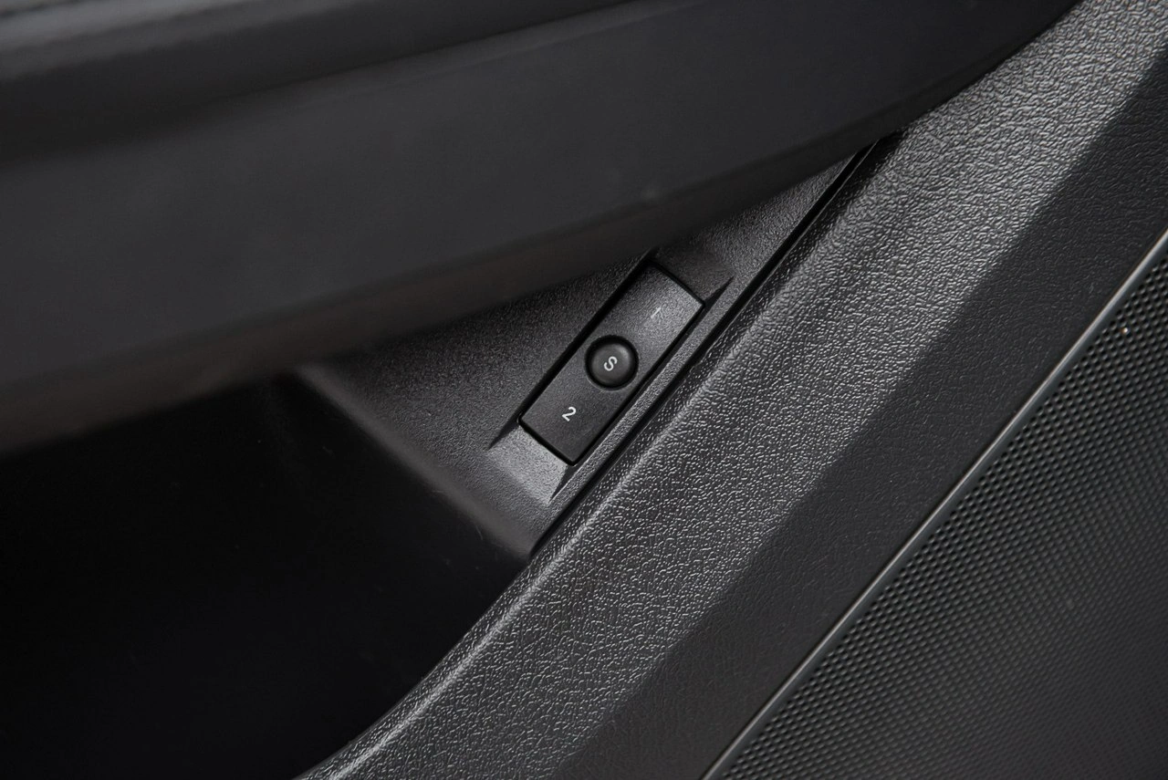 Chrysler 300C - Zdjęcie 24