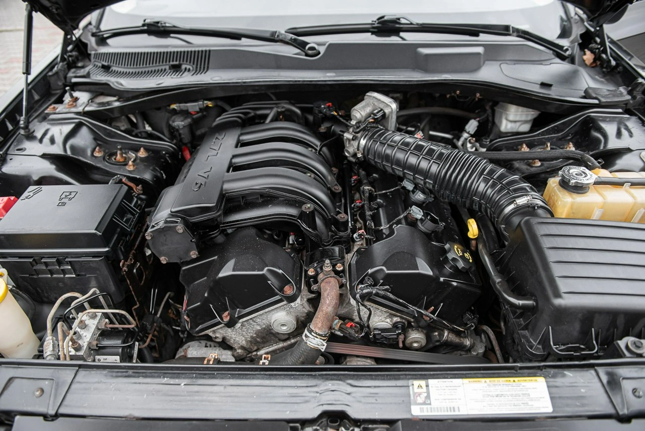 Chrysler 300C - Zdjęcie 29