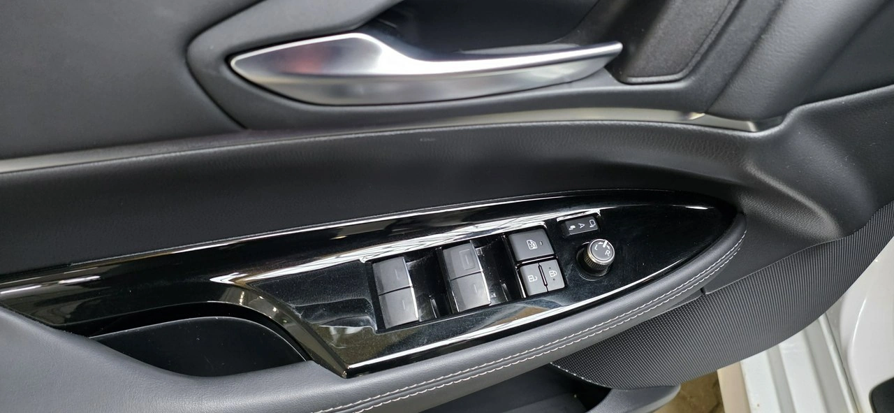 Toyota Mirai - Zdjęcie 16