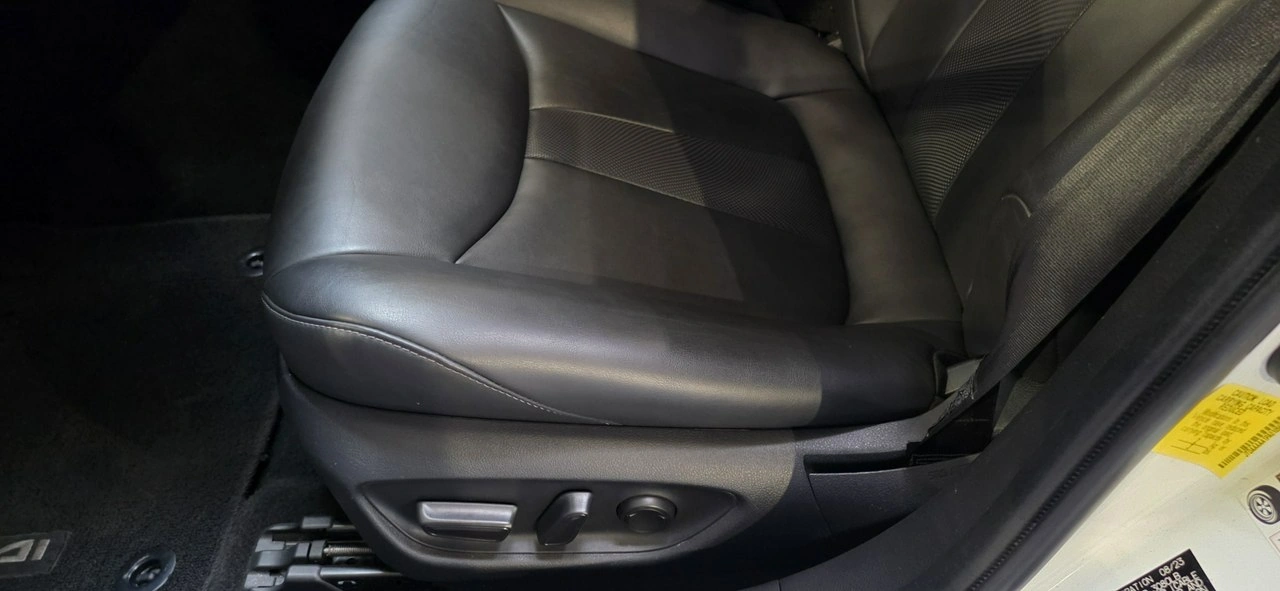 Toyota Mirai - Zdjęcie 18