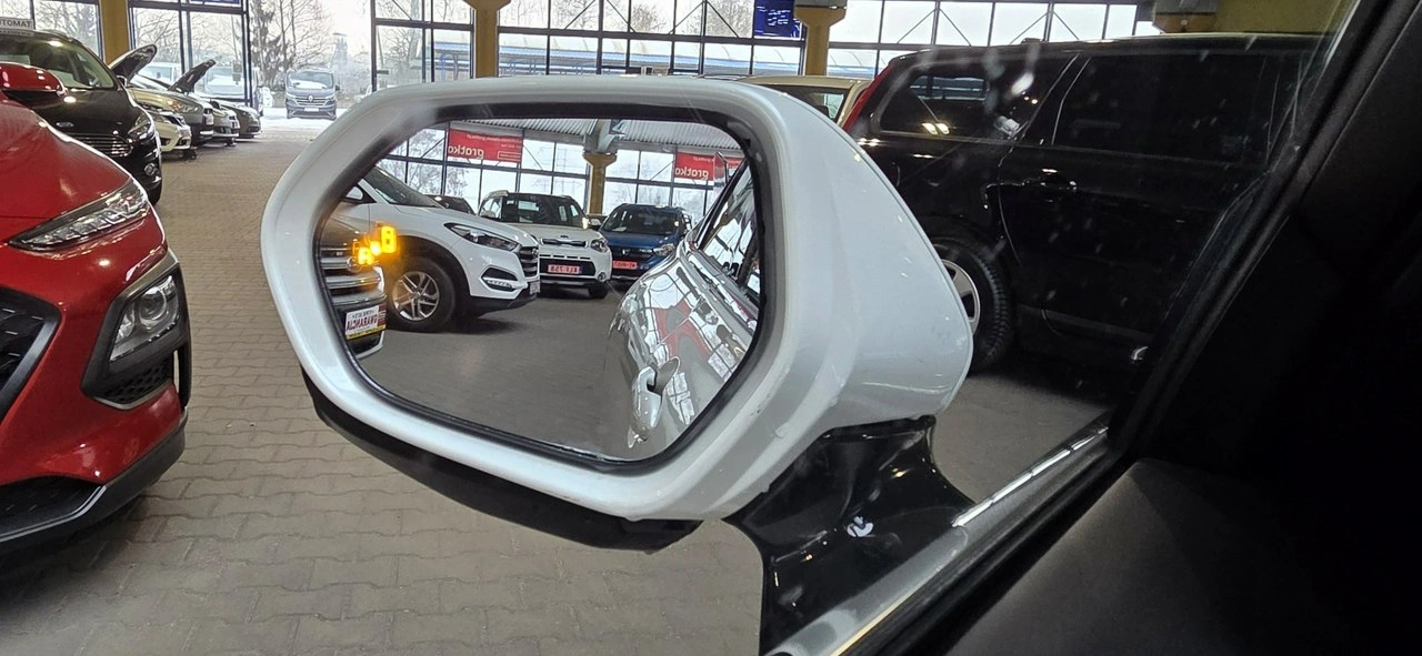 Toyota Mirai - Zdjęcie 19