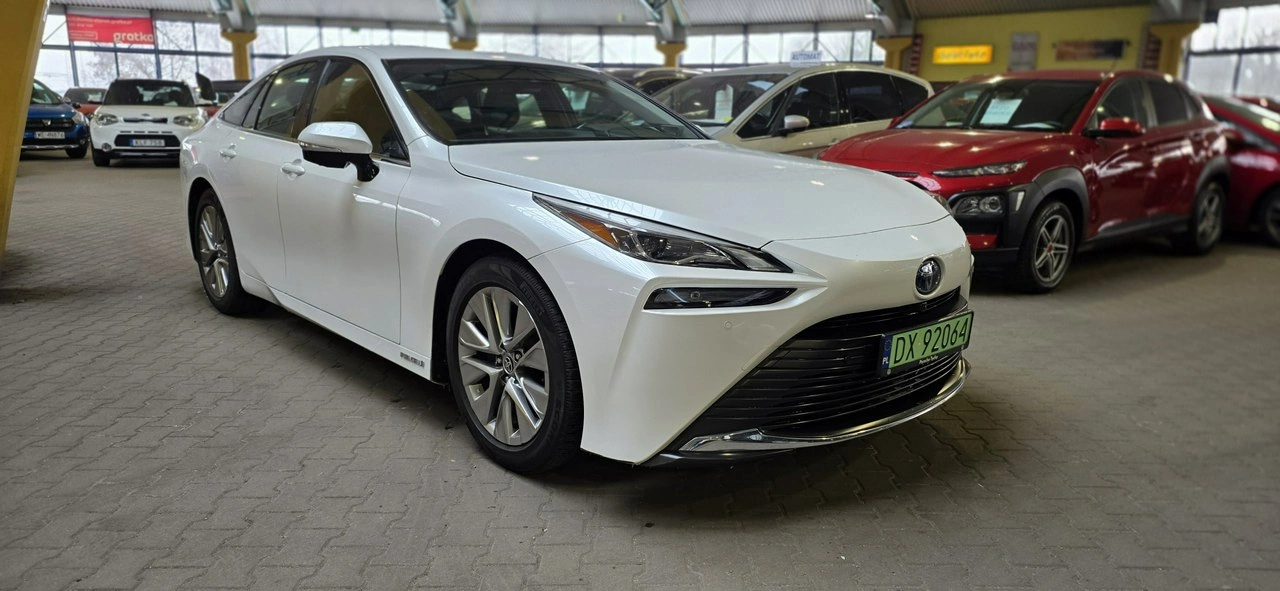 Toyota Mirai - Zdjęcie 2
