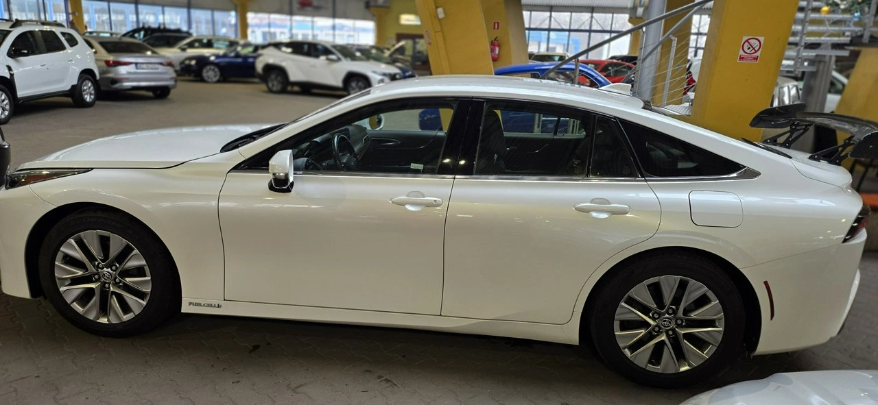 Toyota Mirai - Zdjęcie 6