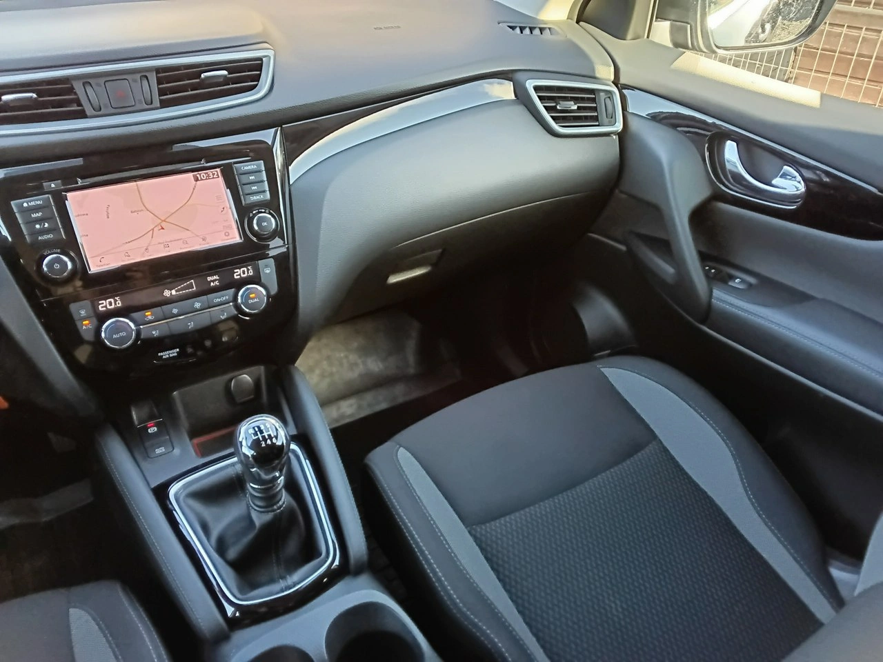 Nissan Qashqai - Zdjęcie 13