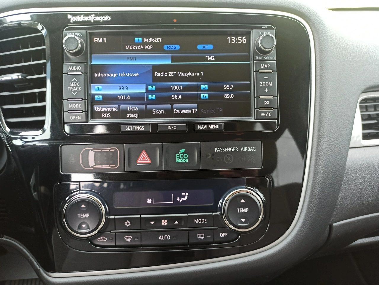 Mitsubishi Outlander - Zdjęcie 16