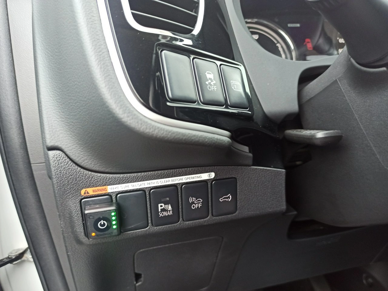 Mitsubishi Outlander - Zdjęcie 20