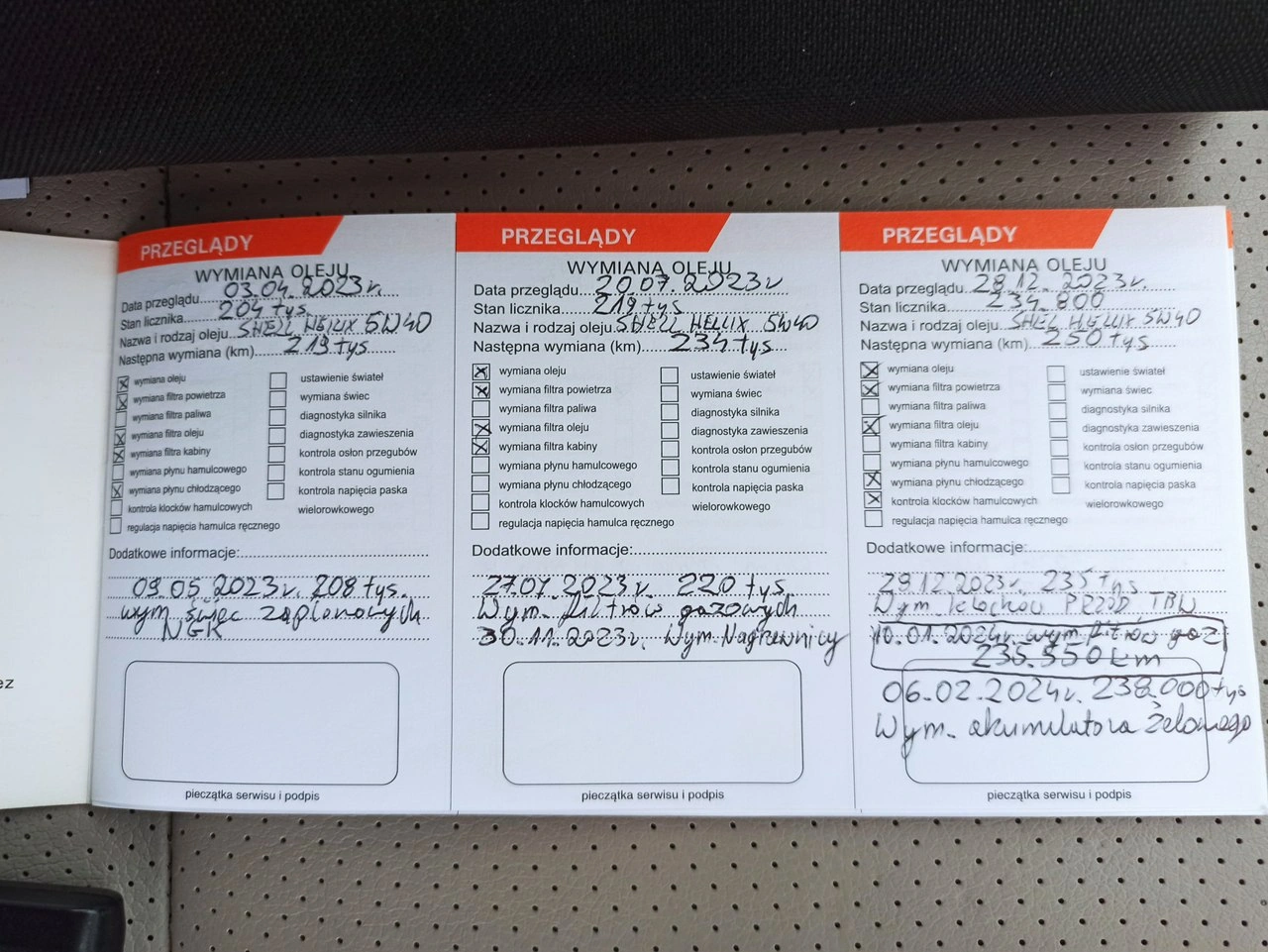 Mitsubishi Outlander - Zdjęcie 30