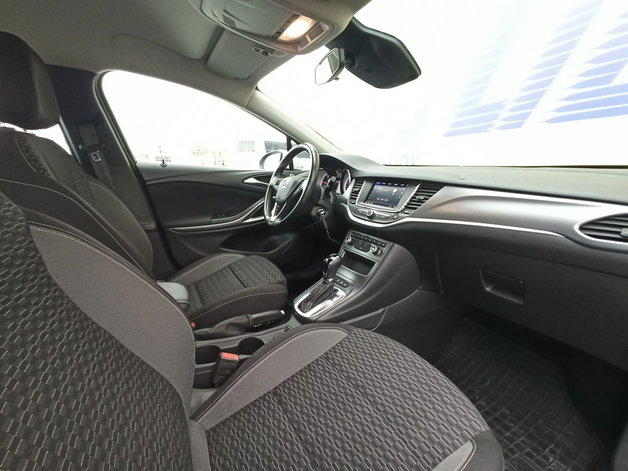 Opel Astra - Zdjęcie 10