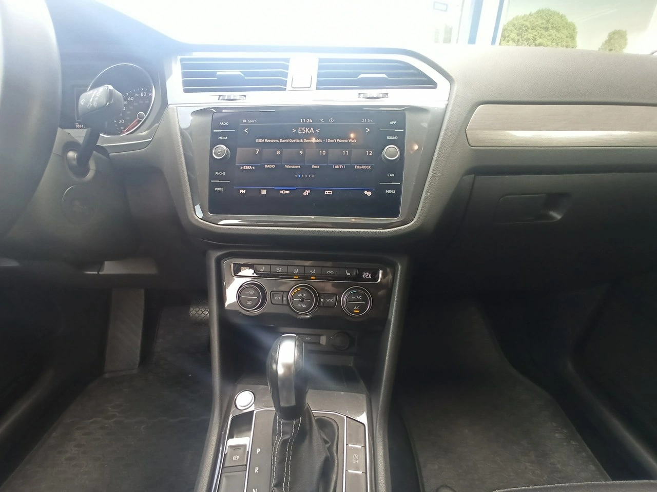 Volkswagen Tiguan - Zdjęcie 11