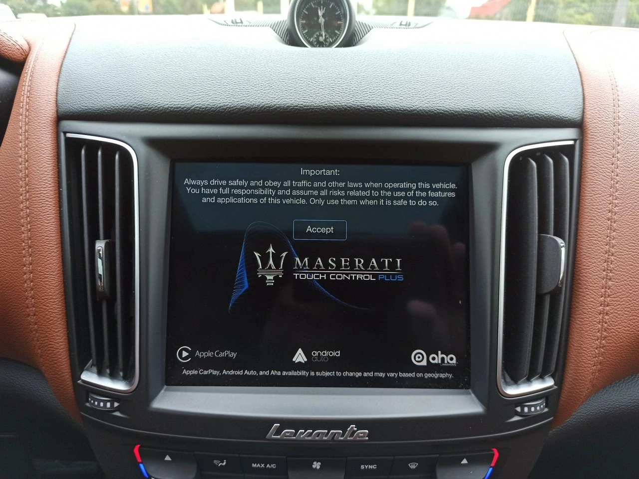 Maserati Levante - Zdjęcie 14