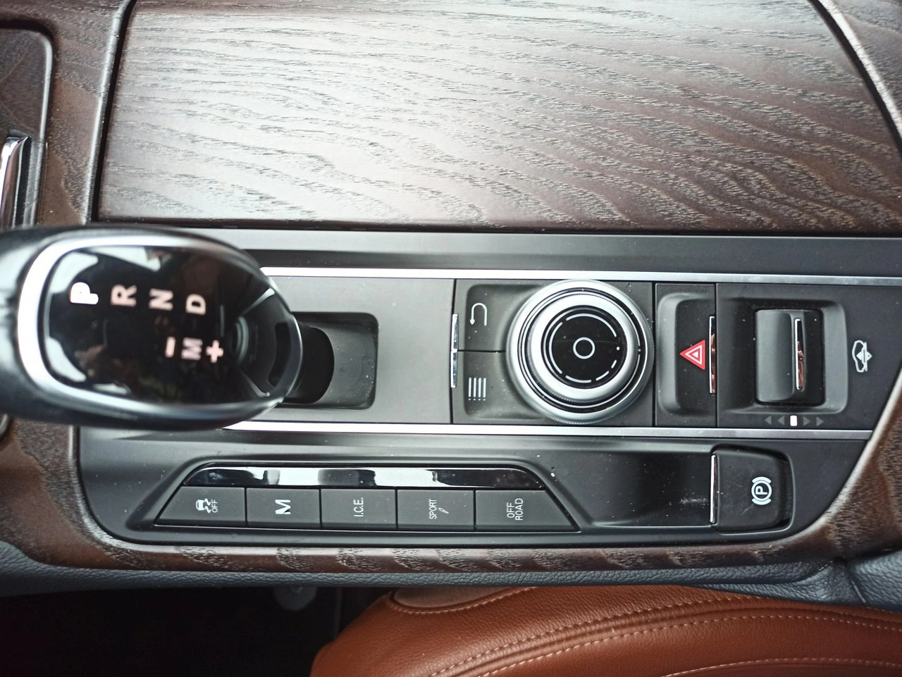 Maserati Levante - Zdjęcie 17