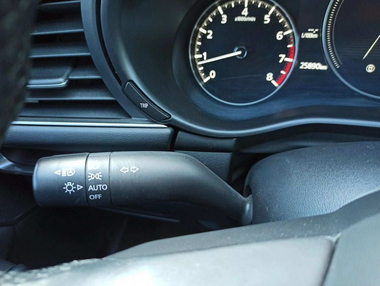 Mazda 3 - Zdjęcie 23