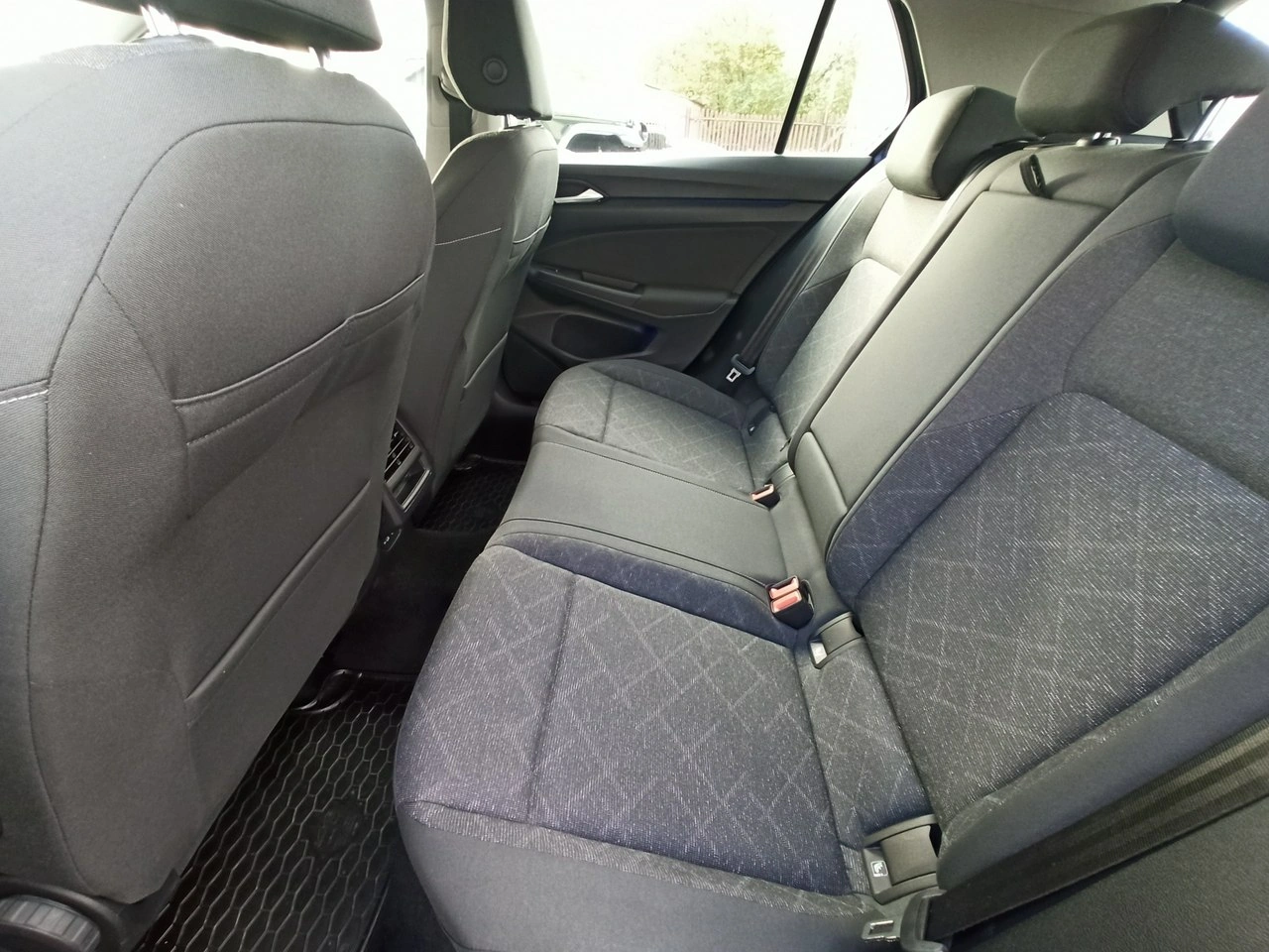 Volkswagen Golf - Zdjęcie 7