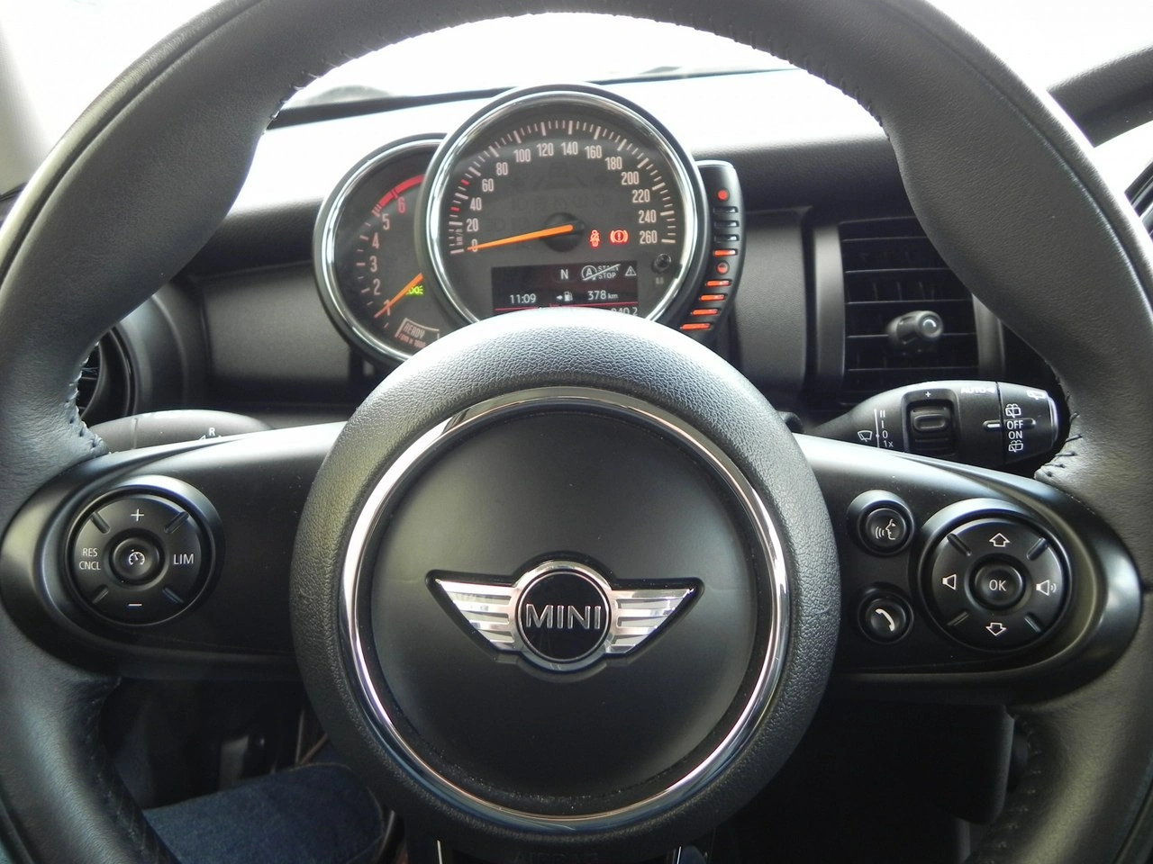 MINI ONE - Zdjęcie 13