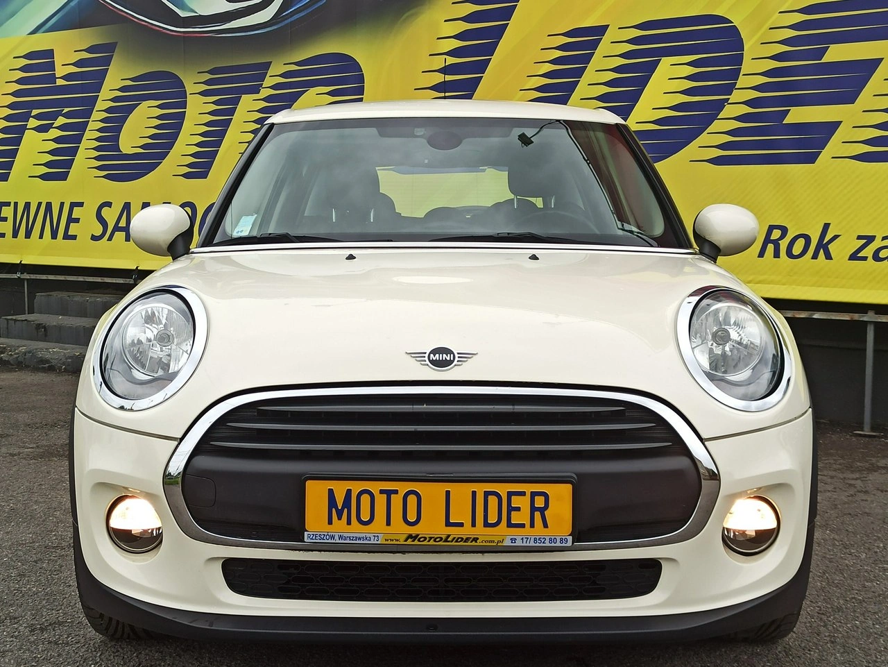 MINI ONE - Zdjęcie 1