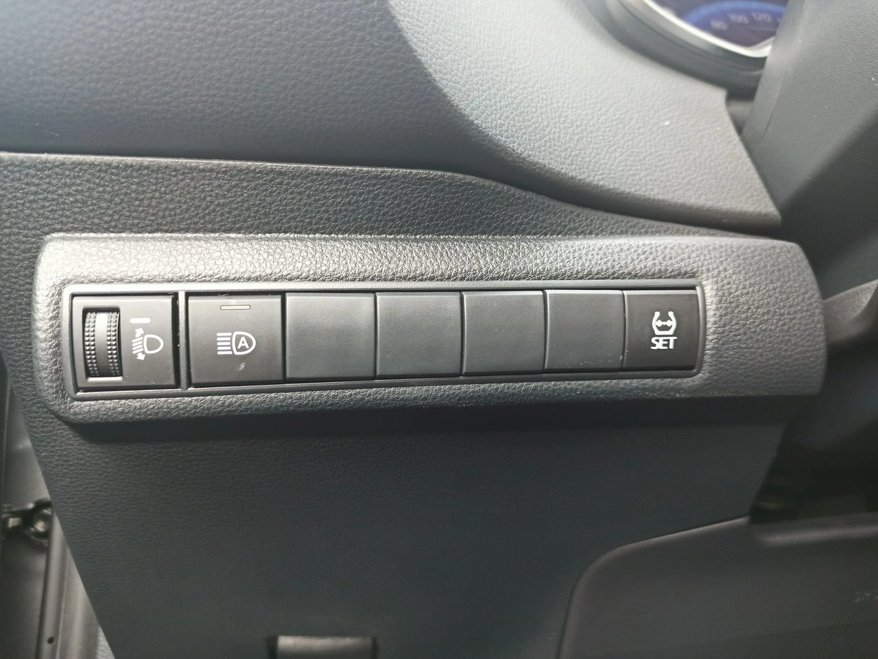 Toyota Corolla - Zdjęcie 13