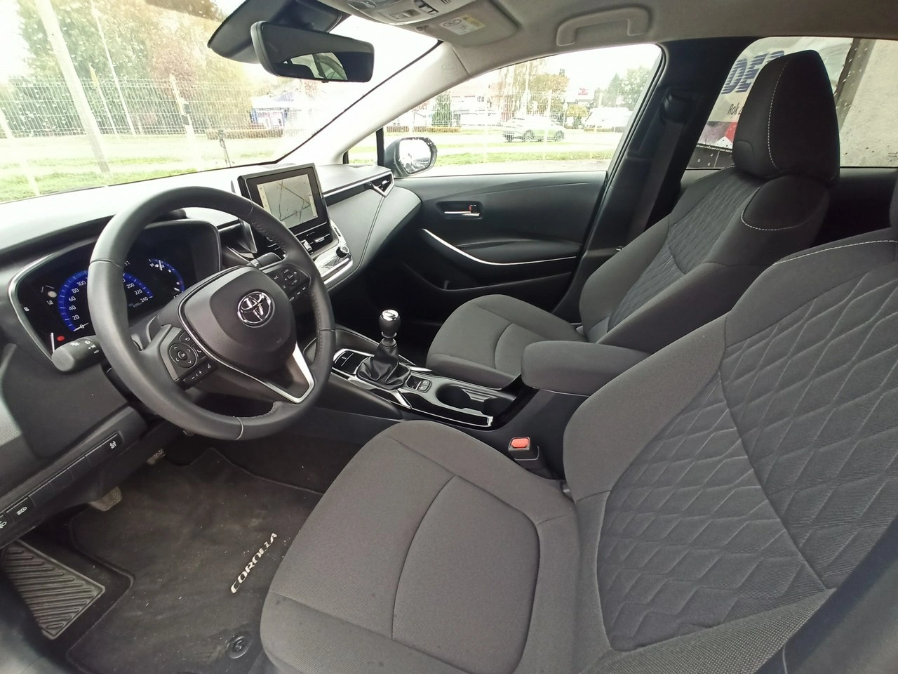 Toyota Corolla - Zdjęcie 6