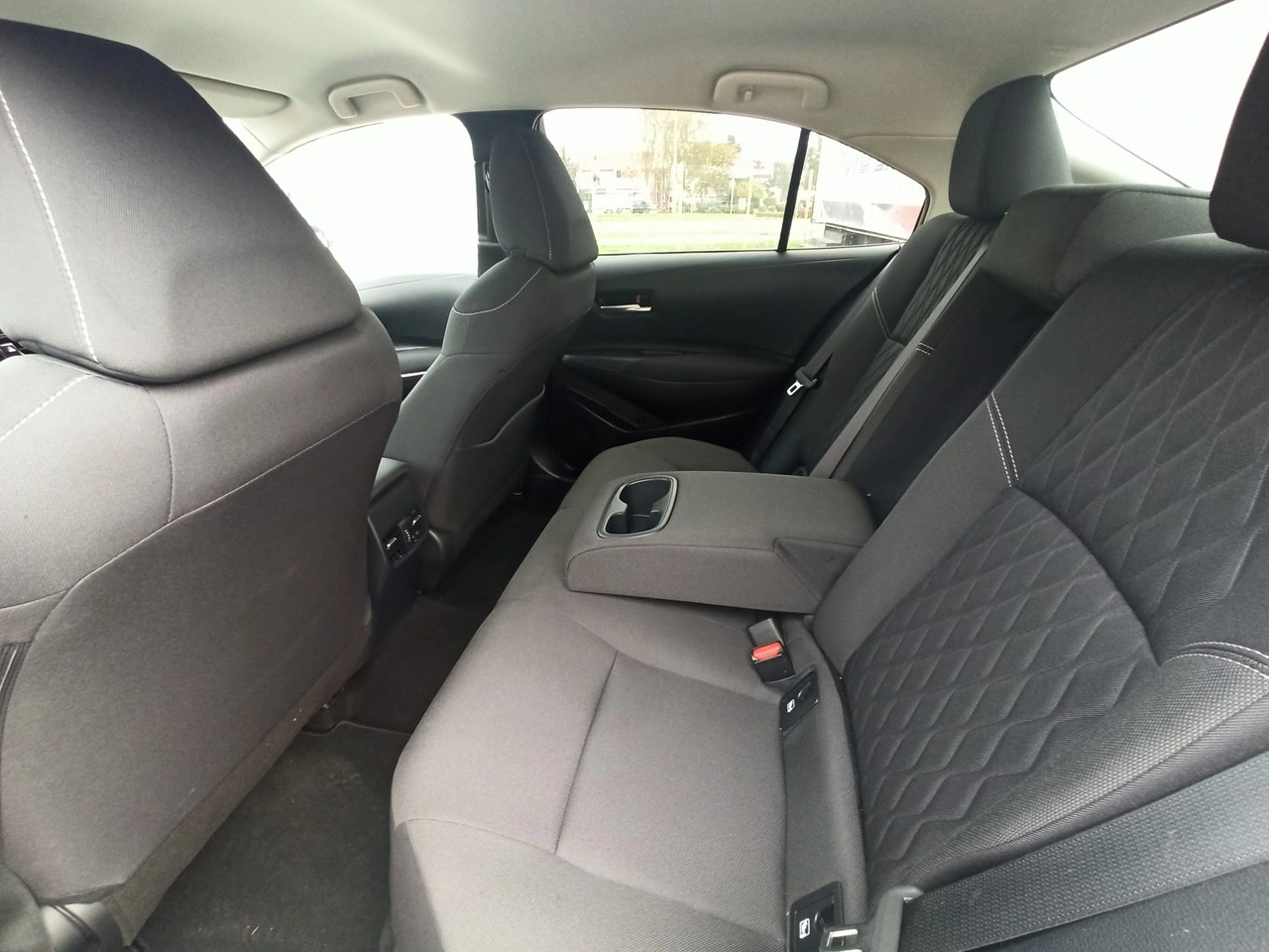 Toyota Corolla - Zdjęcie 7