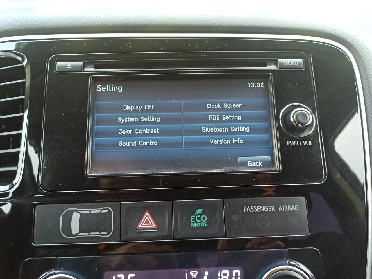 Mitsubishi Outlander - Zdjęcie 21